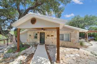 690 Windrush - Photo 1 of 1