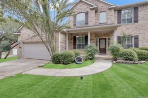 featured image of 18615 Rogers Gln