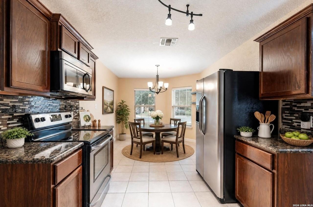 6902 Luckey Path - Photo 6 of 13