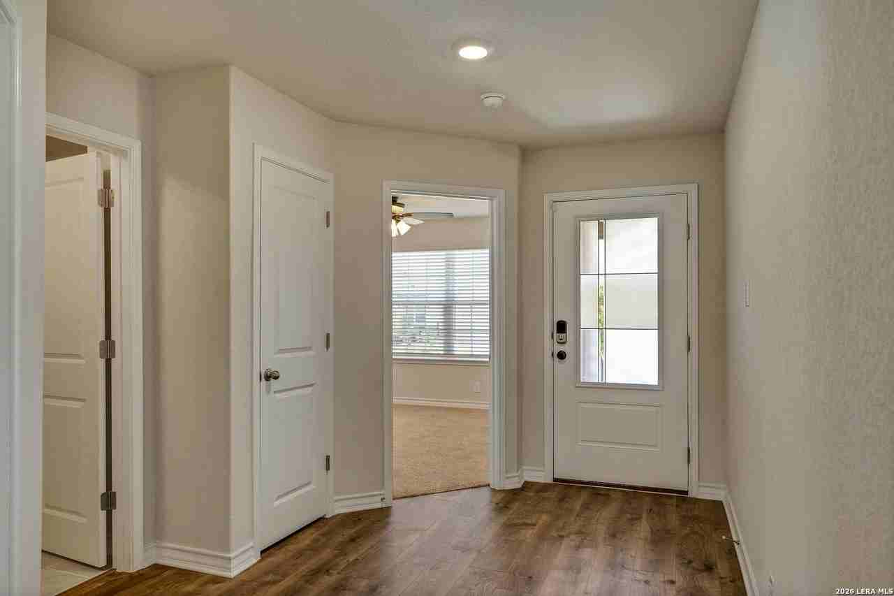 13523 Boothe Grv - Photo 4 of 28