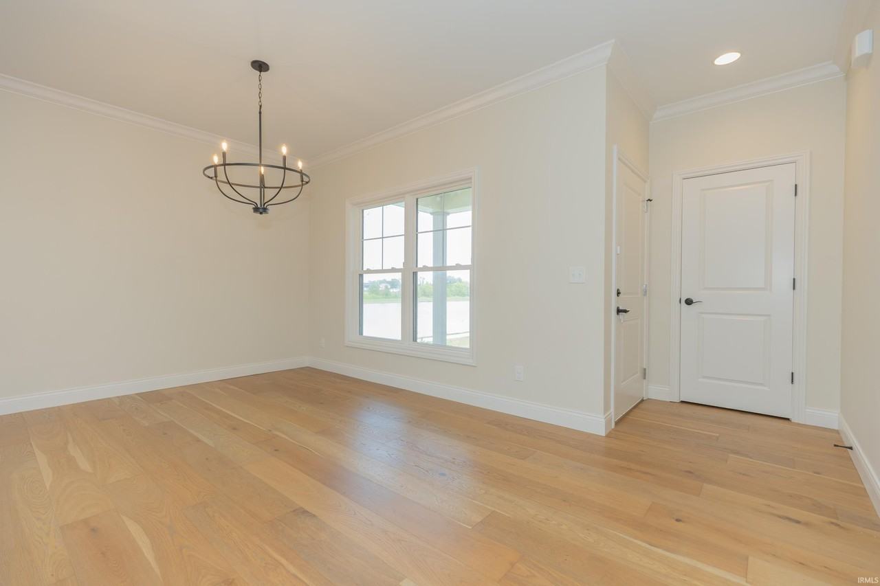3390 White Oak Trl - Photo 4 of 30