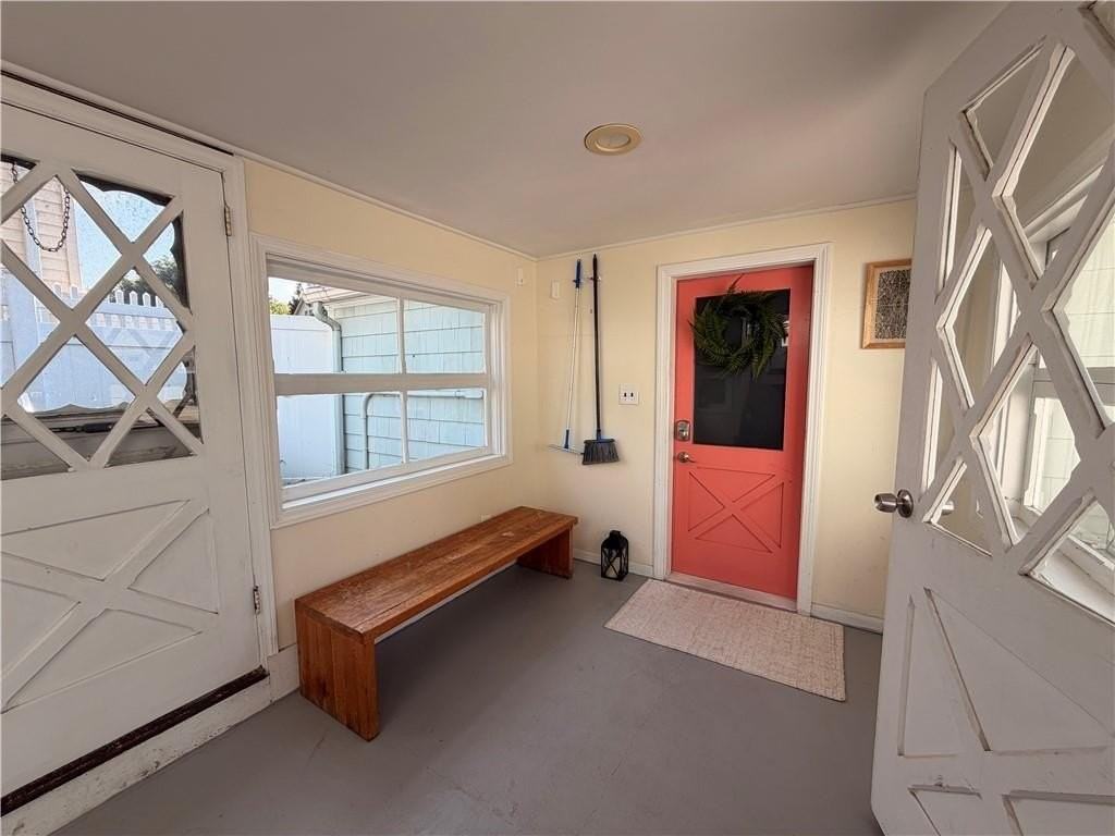 38 Hilltop Ave - Photo 5 of 34