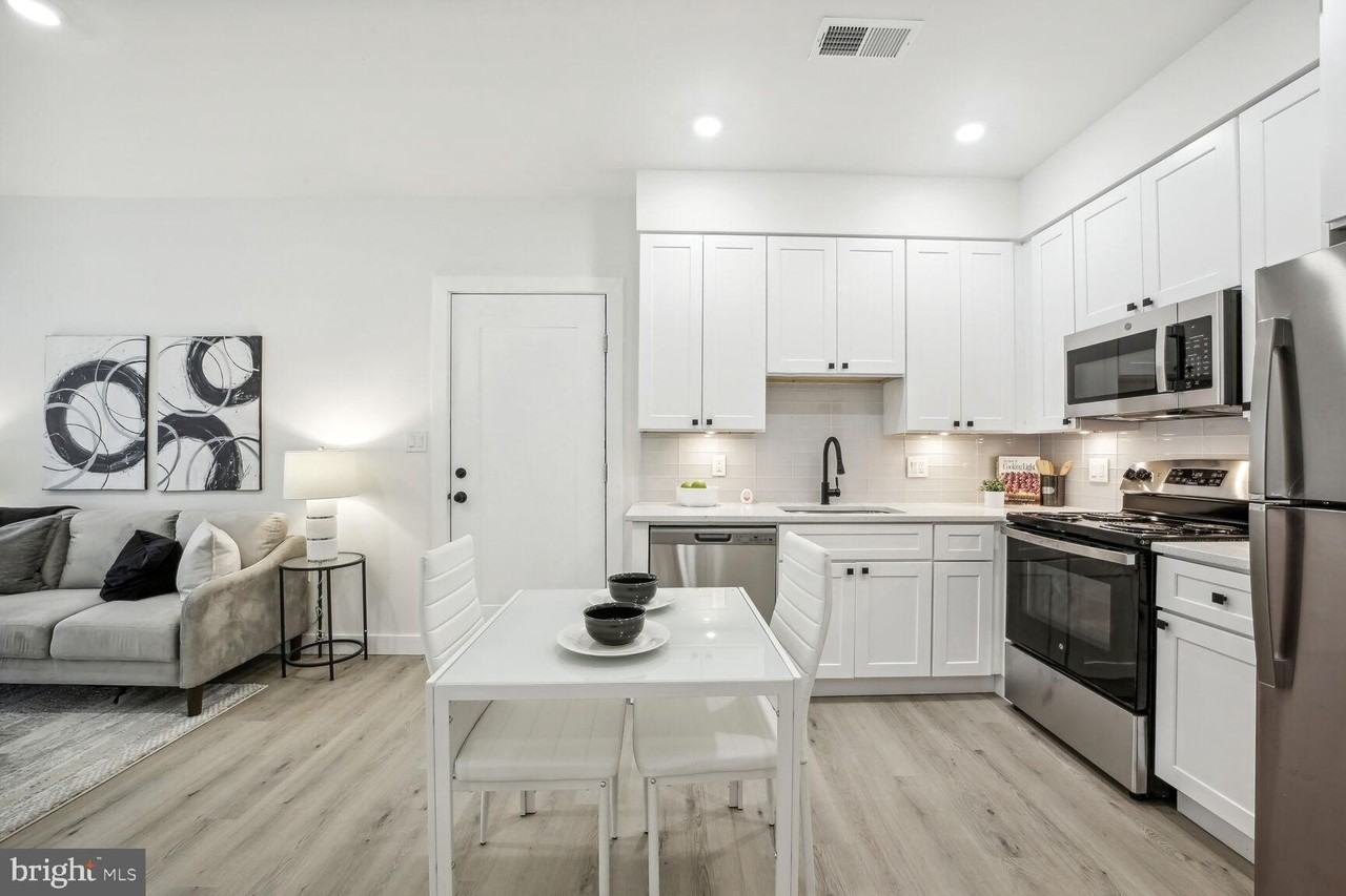 2495 Alabama Ave Se #B8 - Photo 3 of 8