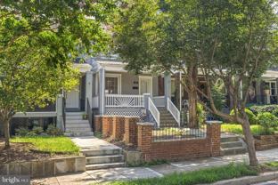 329 18th Pl Ne - Photo 1 of 1