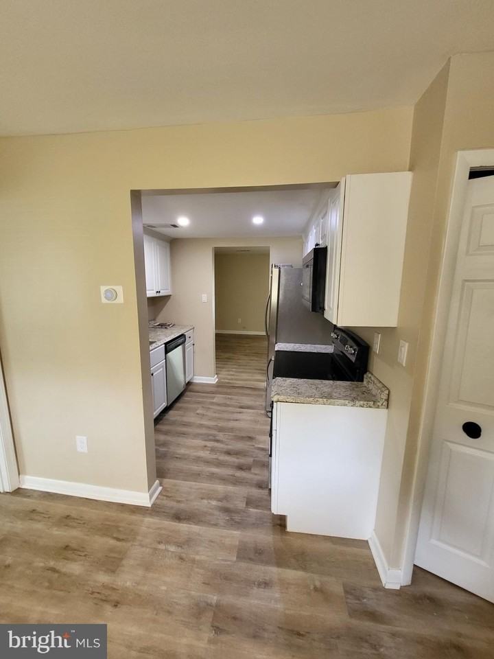 152 Seagull Dr - Photo 5 of 20