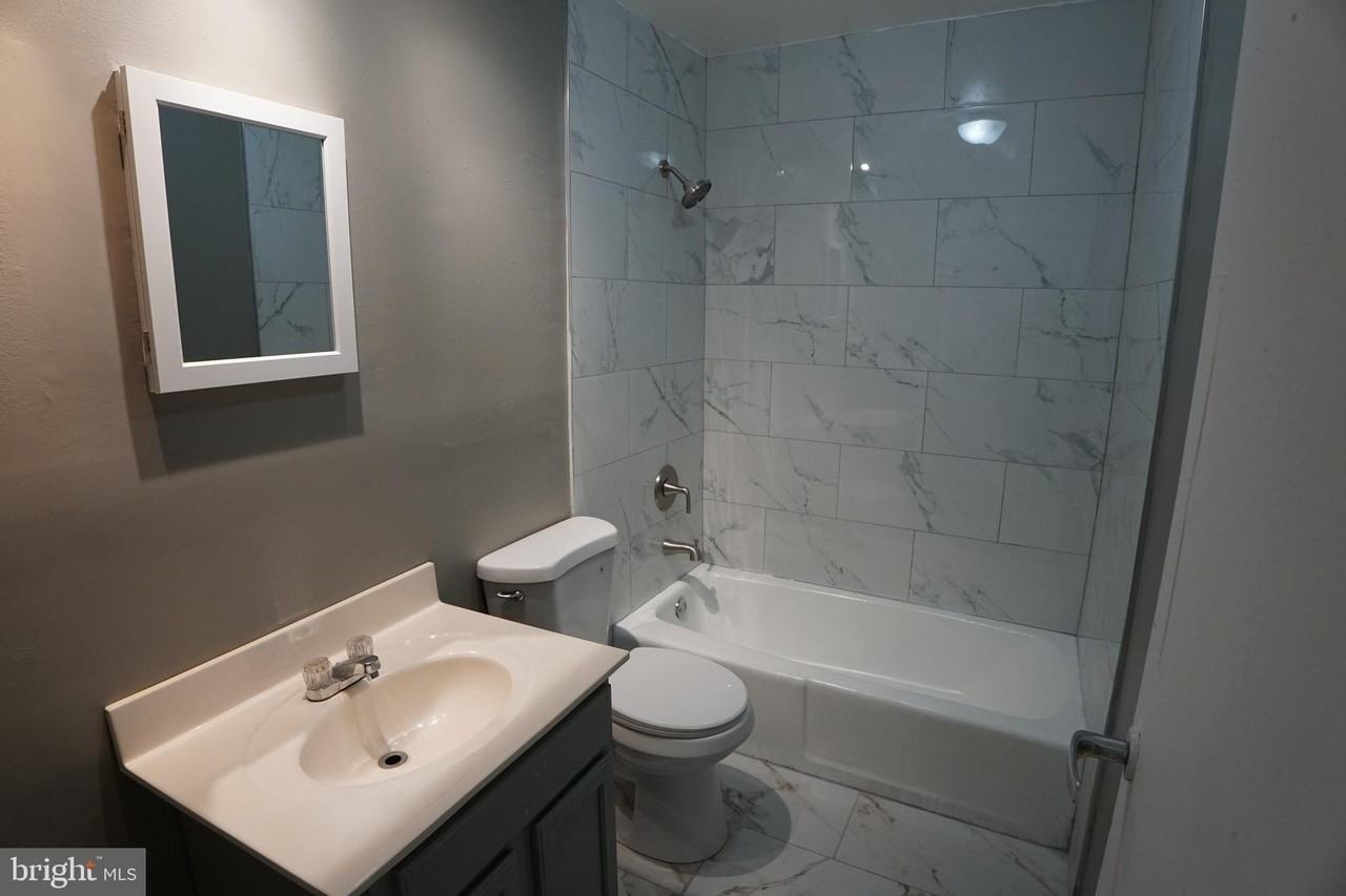 802 Cathedral St #5 - Photo 5 of 7
