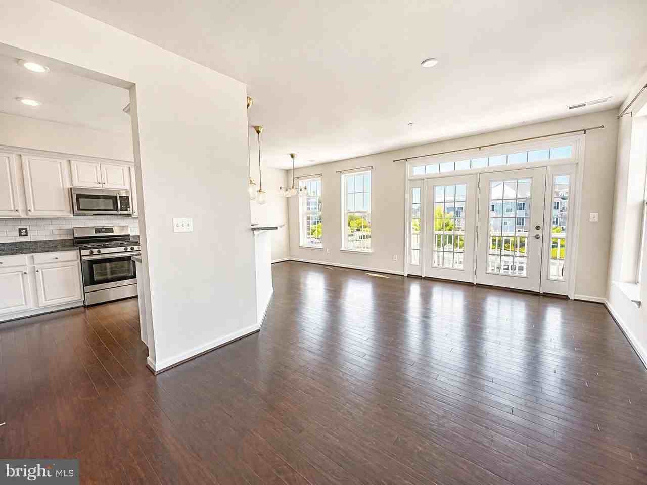 5845 Bella Marie Way - Photo 6 of 50