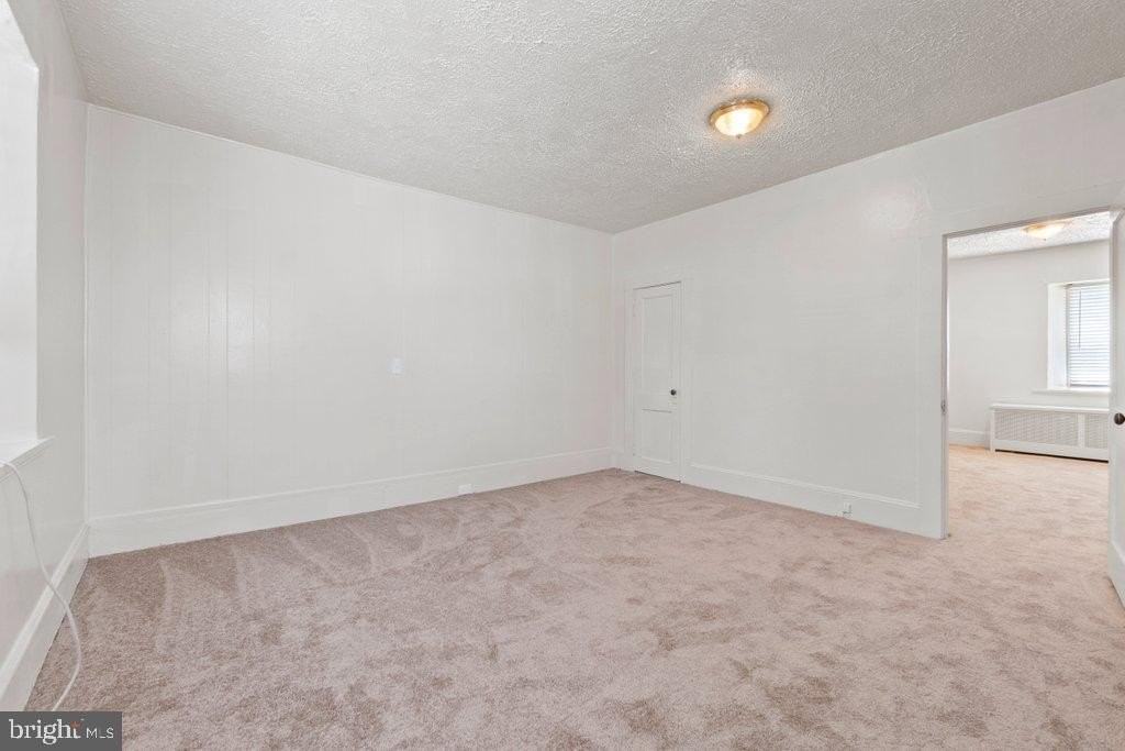 502 S Main St #1A - Photo 6 of 15