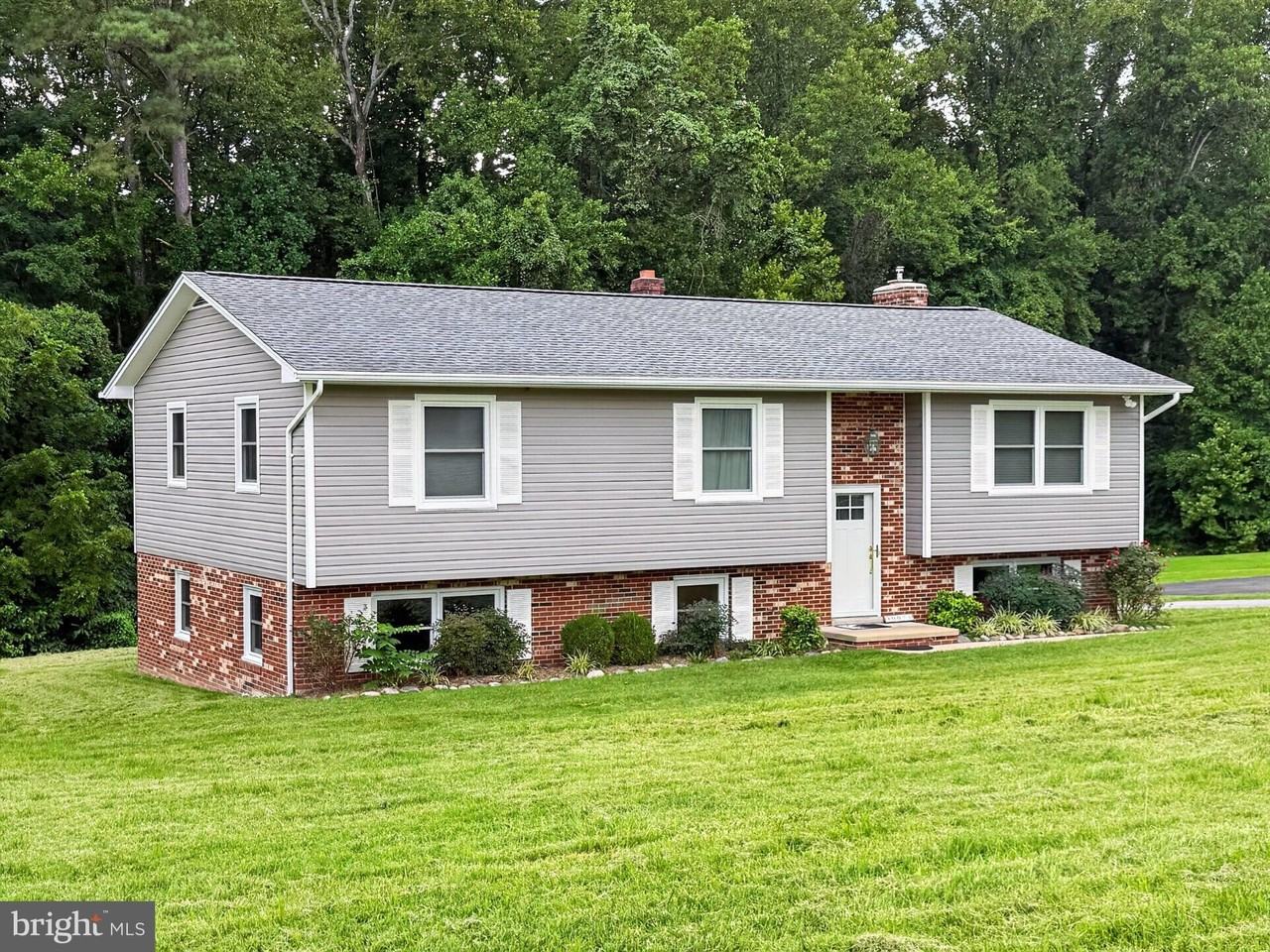 30075 Huntt Rd - Photo 5 of 21