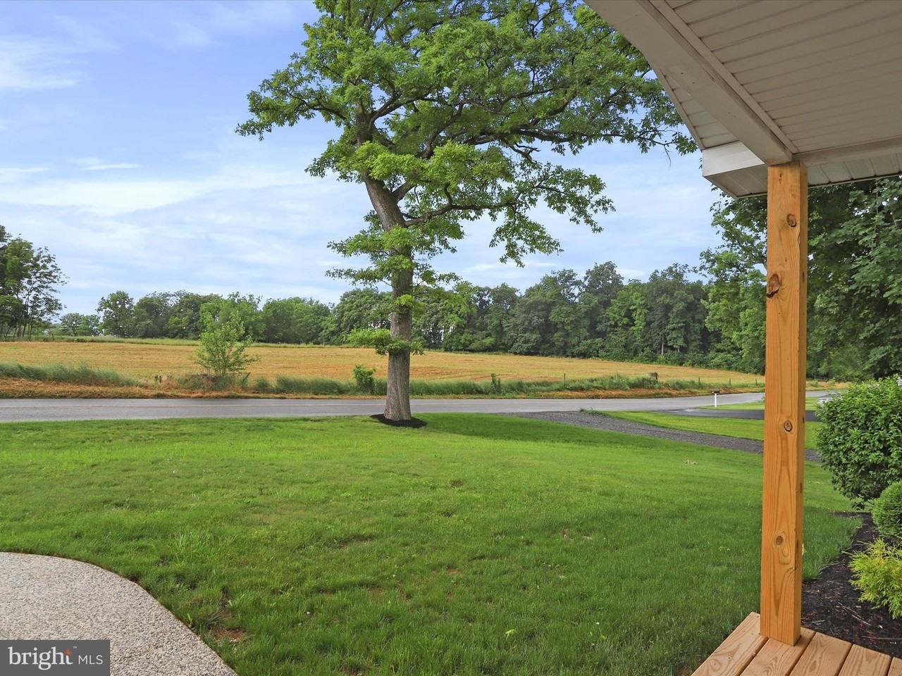 601 Overcash Rd - Photo 5 of 32