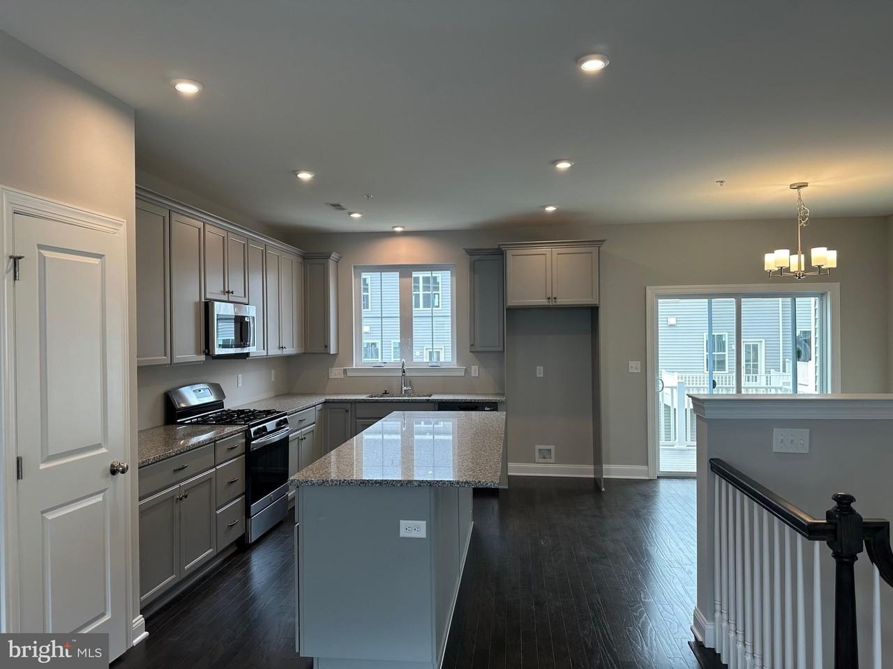 5 Copper Ct - Photo 2 of 19