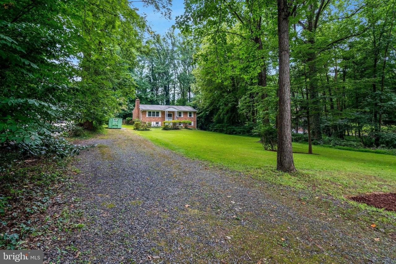 5315 Summit Dr - Photo 7 of 50