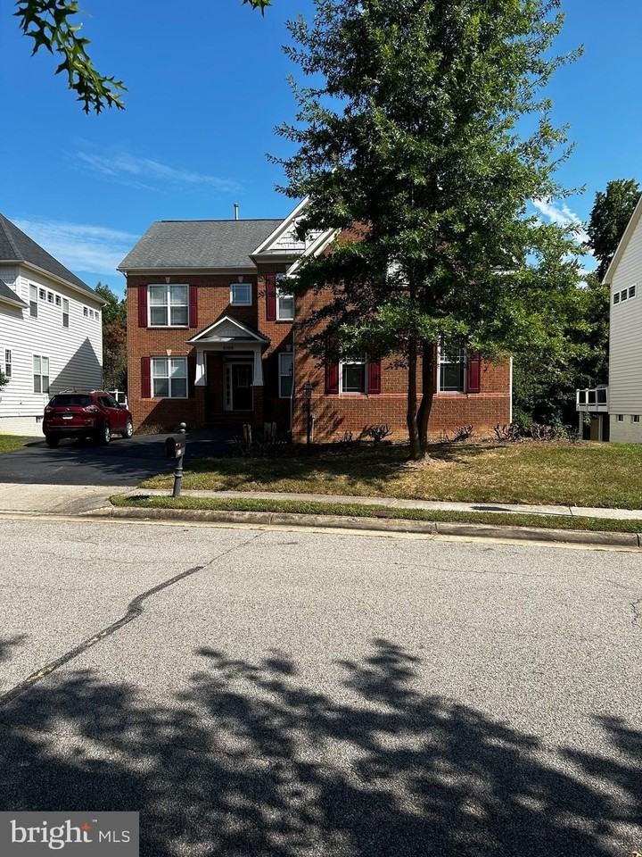 8500 Indian Paintbrush Way - Photo 2 of 50