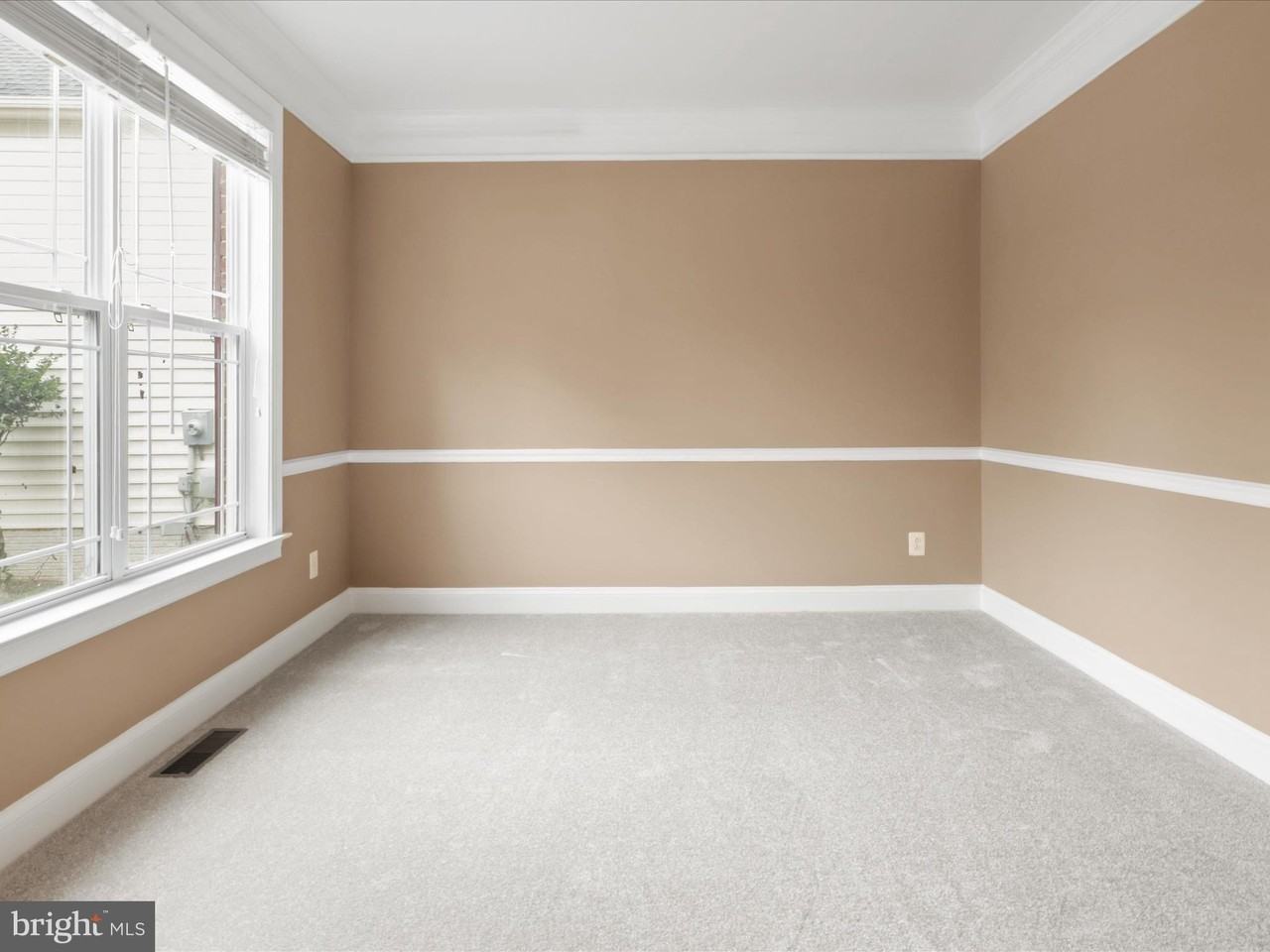 8500 Indian Paintbrush Way - Photo 7 of 50