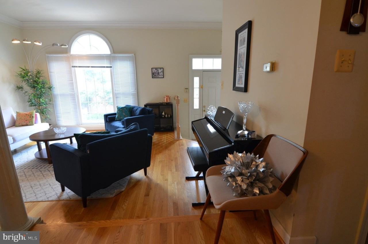 8173 Boss St - Photo 6 of 50