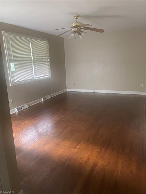 511 Ridgecrest Dr - Photo 2 of 8