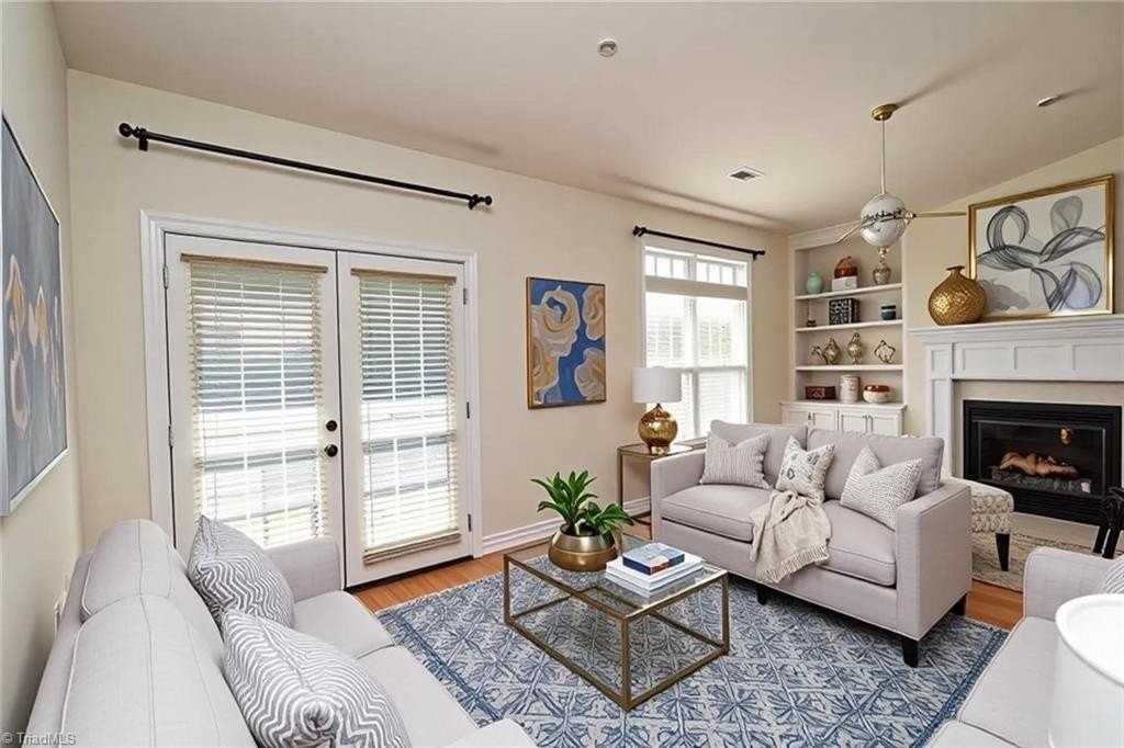 100 Sunset Cir - Photo 5 of 19