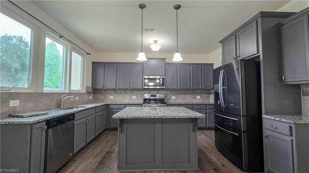 489 Green Arbor Ln - Photo 5 of 21