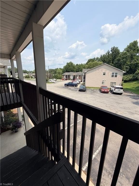 418 Westbrook Ct - Photo 2 of 37