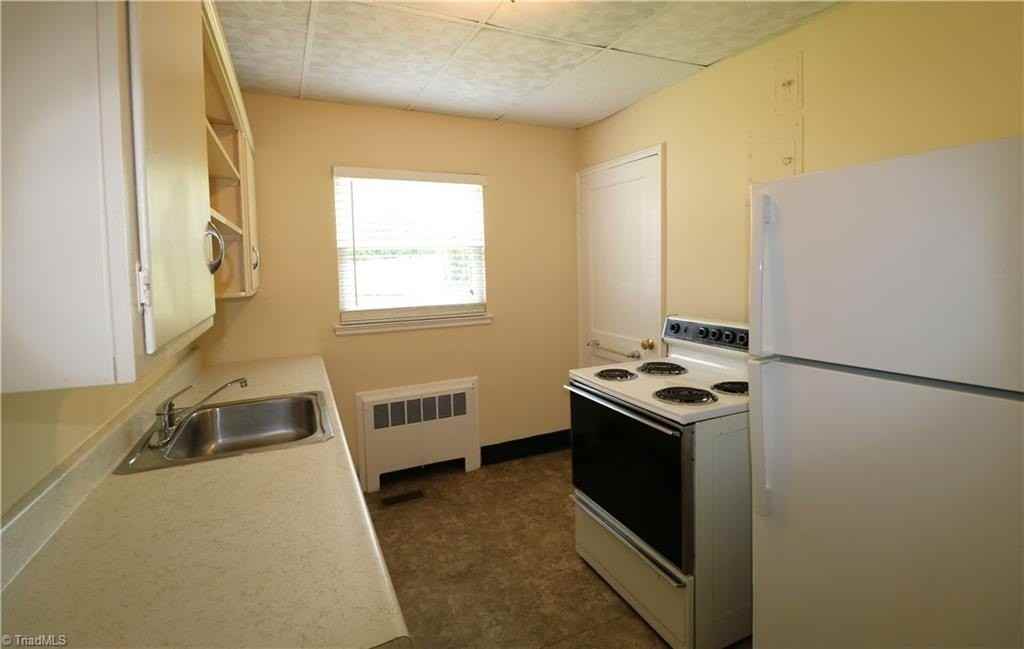 2509 Miller Park Cir #A - Photo 6 of 15