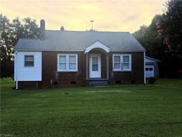 featured image of 302 N 7th Ave