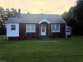 302 N 7th Ave - Photo 1 of 1