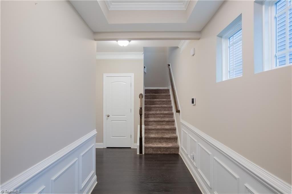 218 Crane Creek Way - Photo 6 of 32