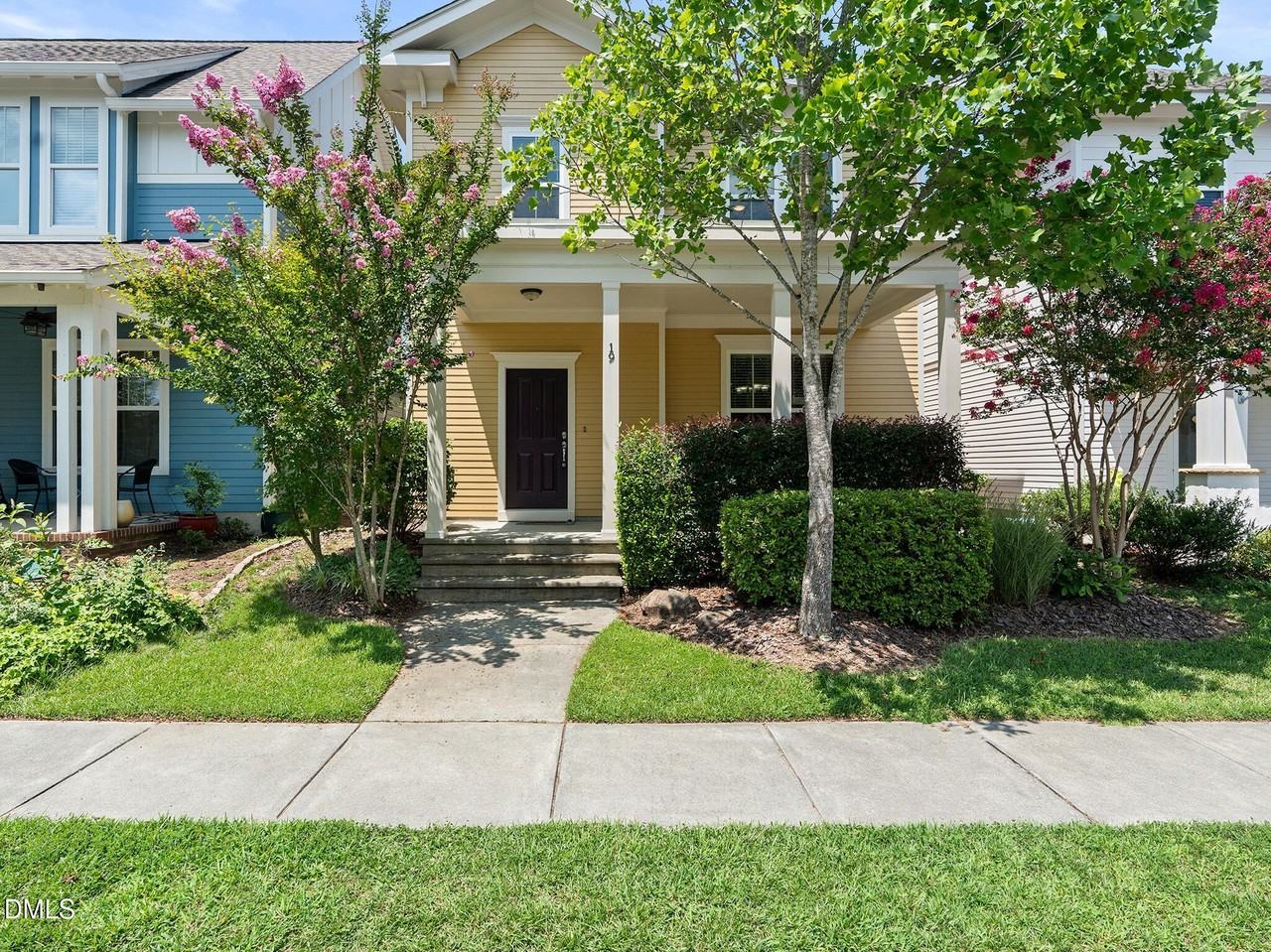 19 Pokeberry Bend Dr