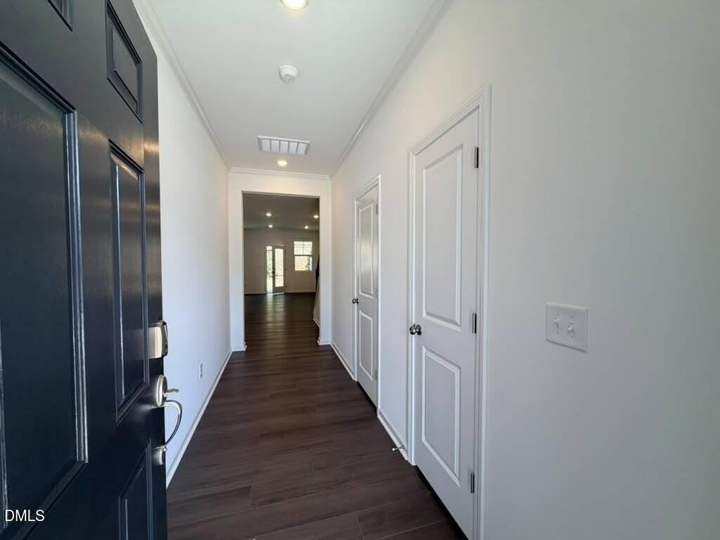 228 Deercroft Dr - Photo 4 of 29