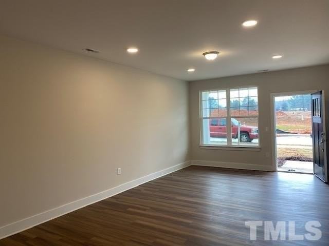904 Hillman Ln - Photo 4 of 26