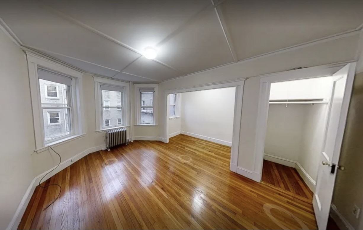 1161 Boylston St #32