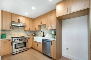 715 Jasmine Ave #B - Photo 1 of 1