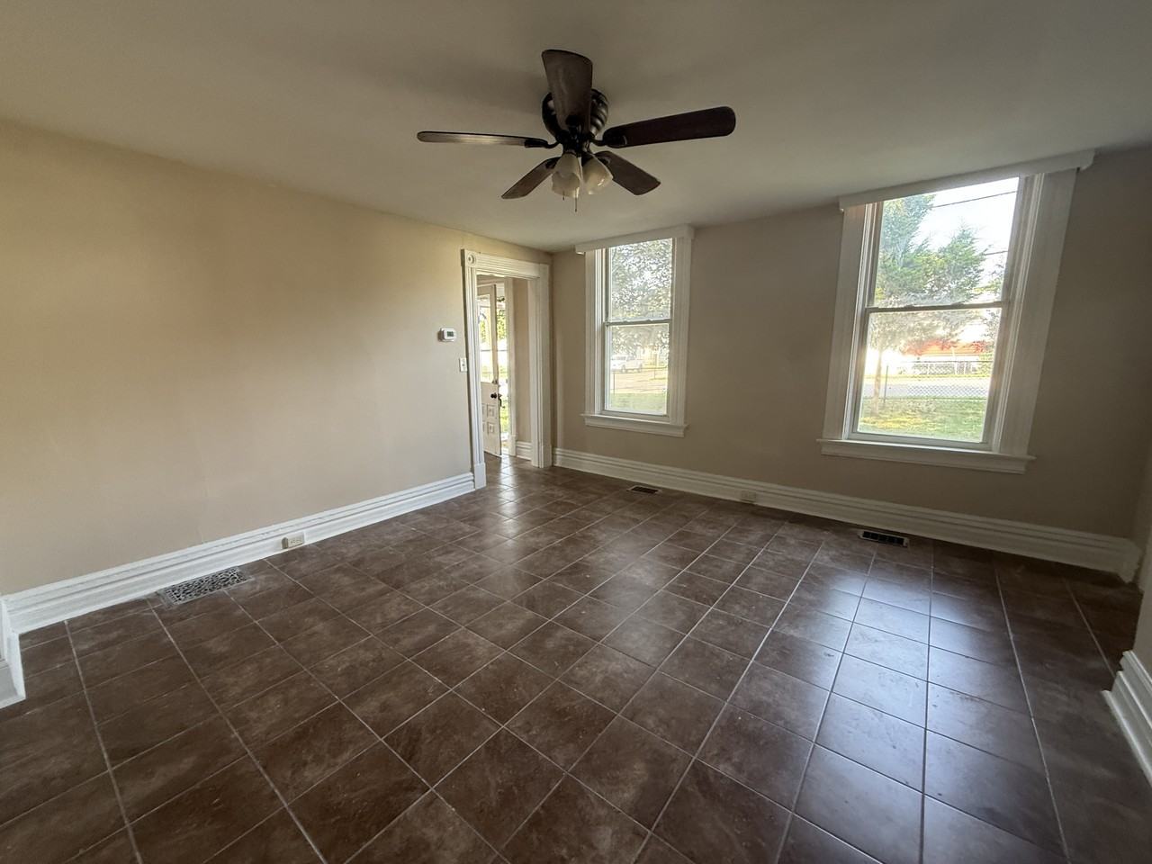 101 Shelby St #1 - Photo 6 of 28