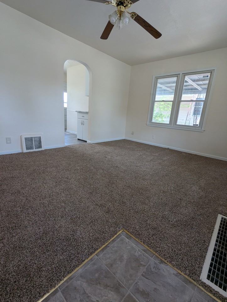 819 Sw Saline St #1 - Photo 5 of 15