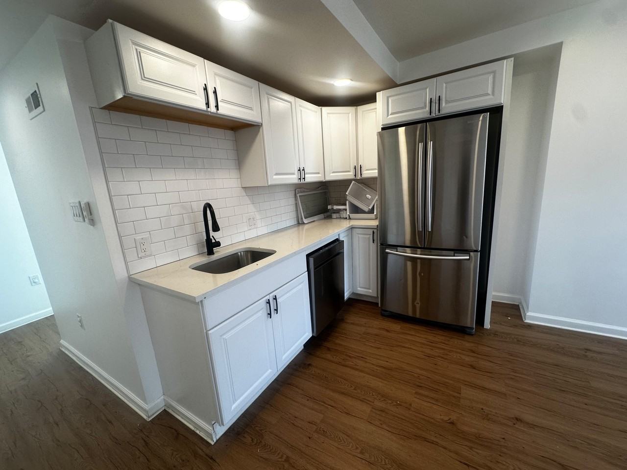 2626 N Jessup St #2