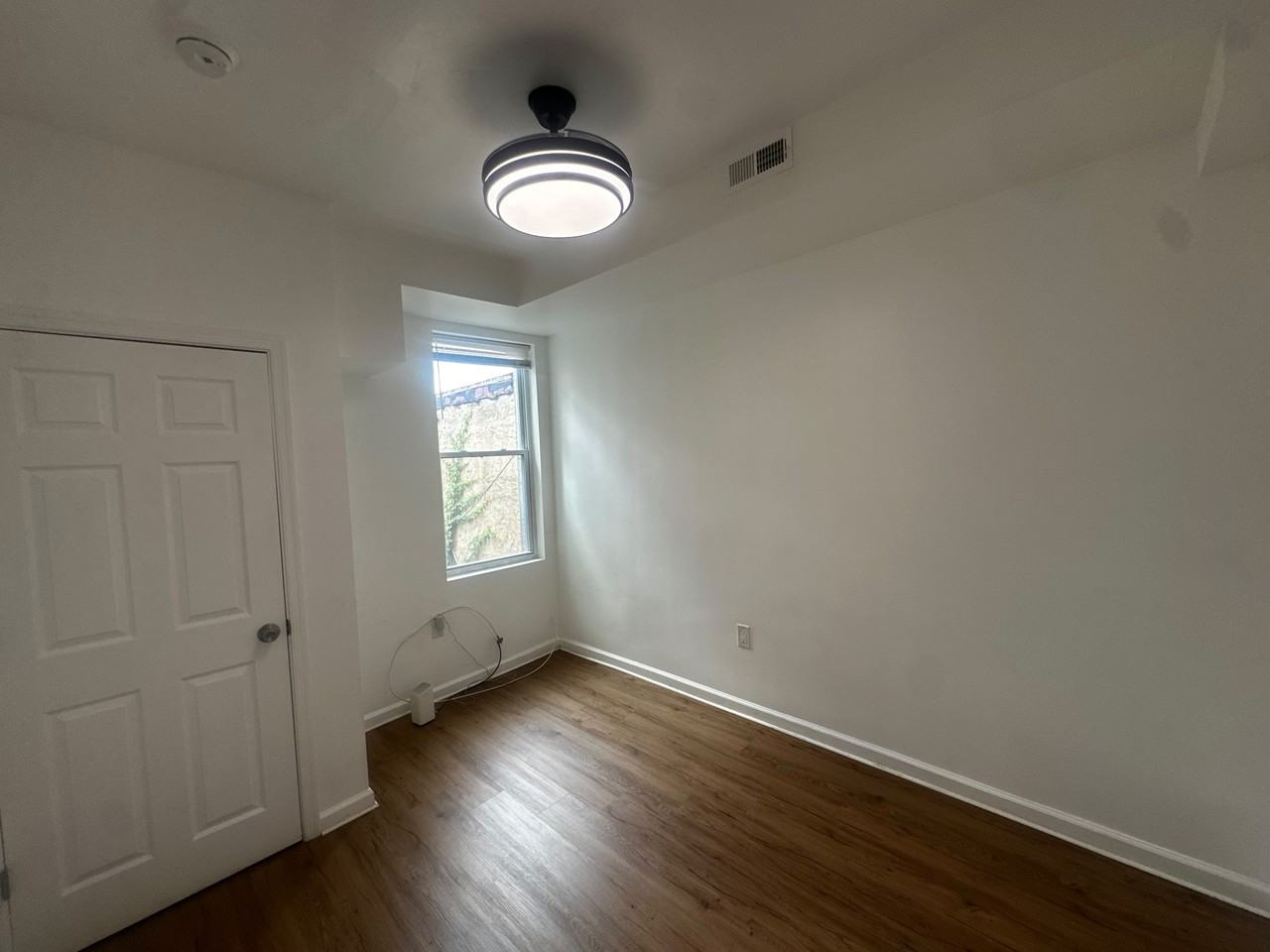 2626 N Jessup St #2 - Photo 4 of 13
