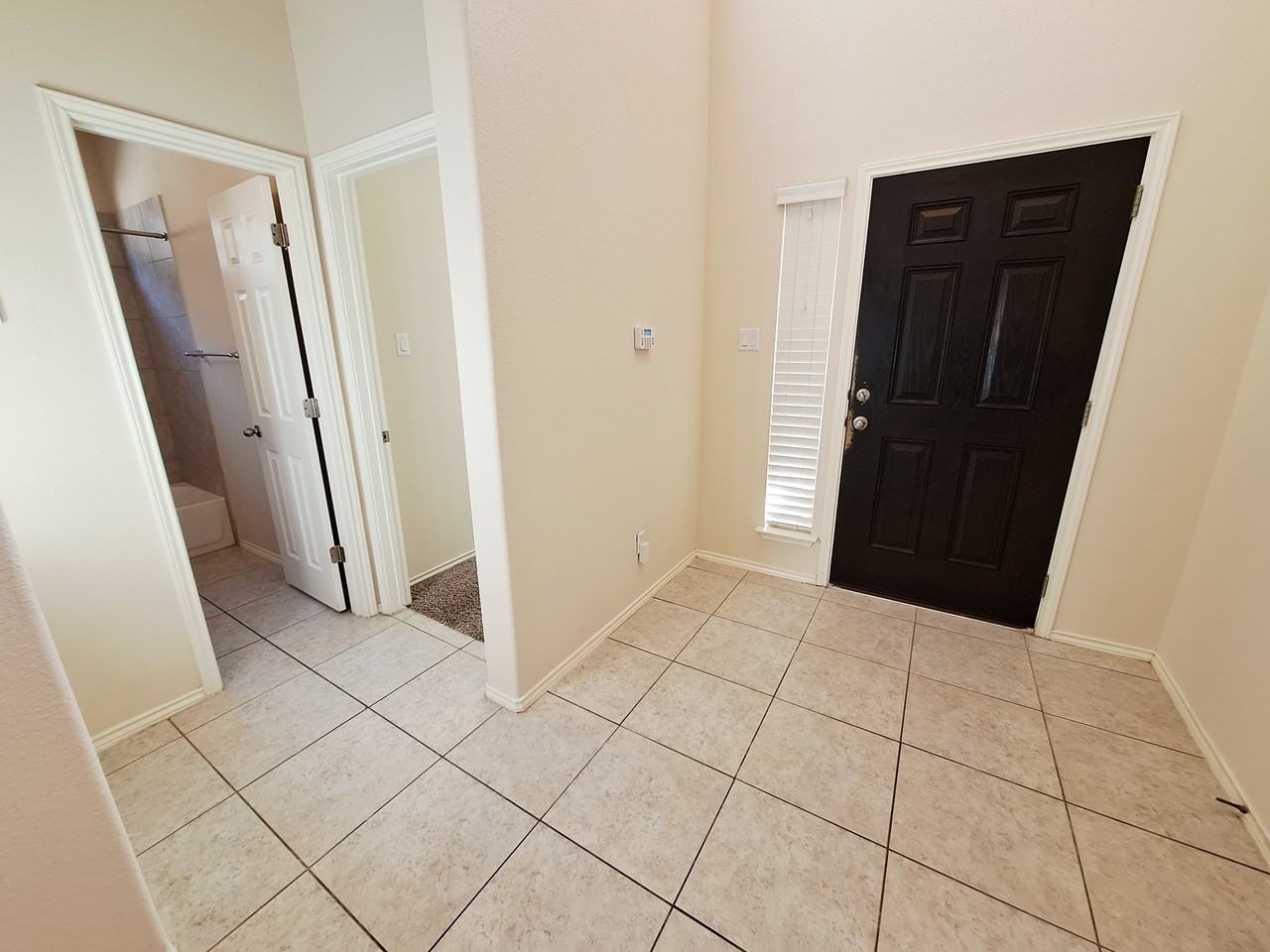 525 Loma Cedro Bnd #1 - Photo 4 of 36