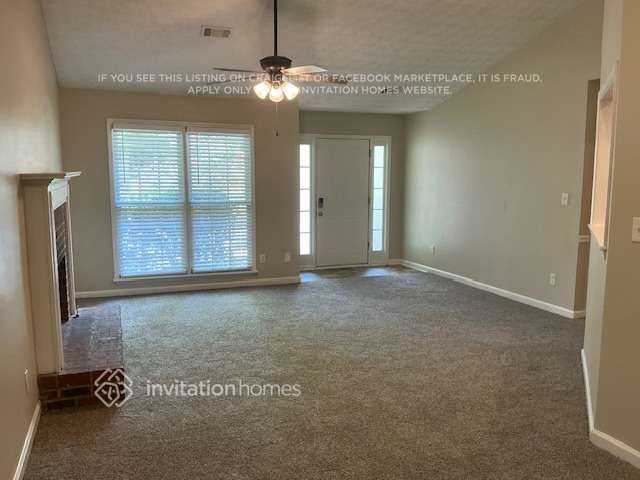 211 Johnstons Way - Photo 2 of 11
