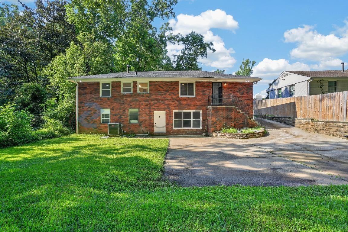 2915 Cascade Rd Sw - Photo 4 of 29