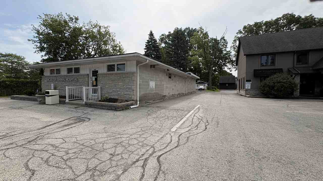 110 Wilson St W - Photo 2 of 33