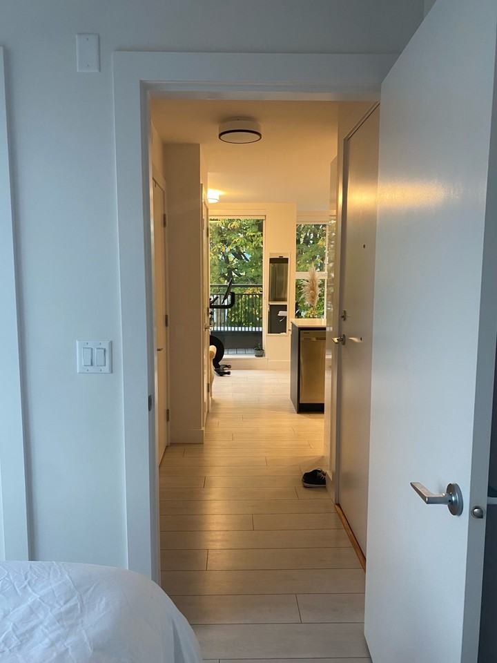 #401 -1716 Napier Street - Photo 4 of 17