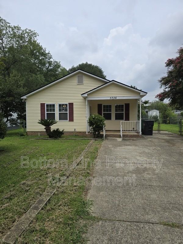 5326 Eaton Cir - Photo 2 of 33