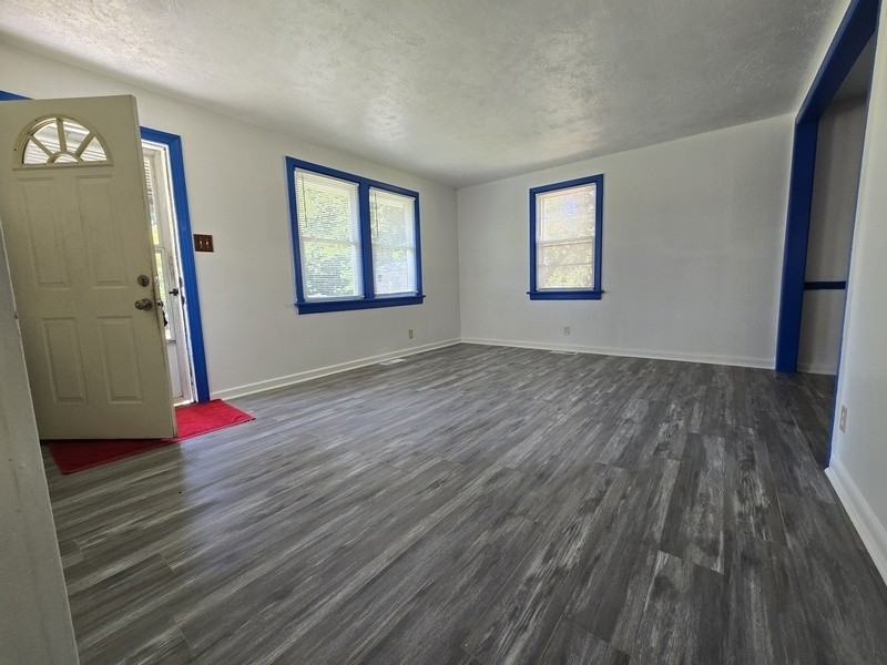 2312 Reed Rd - Photo 5 of 22