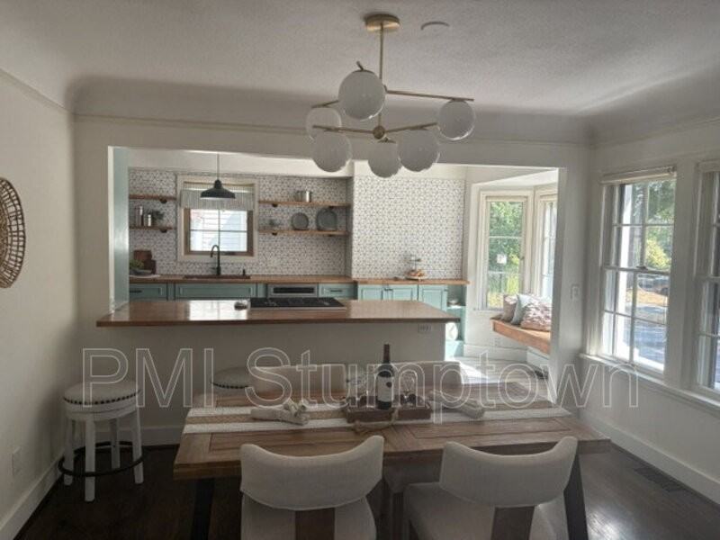 7407 Se 30th Ave - Photo 3 of 32