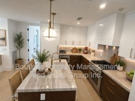 featured image of 428 1/2 Fernleaf Ave