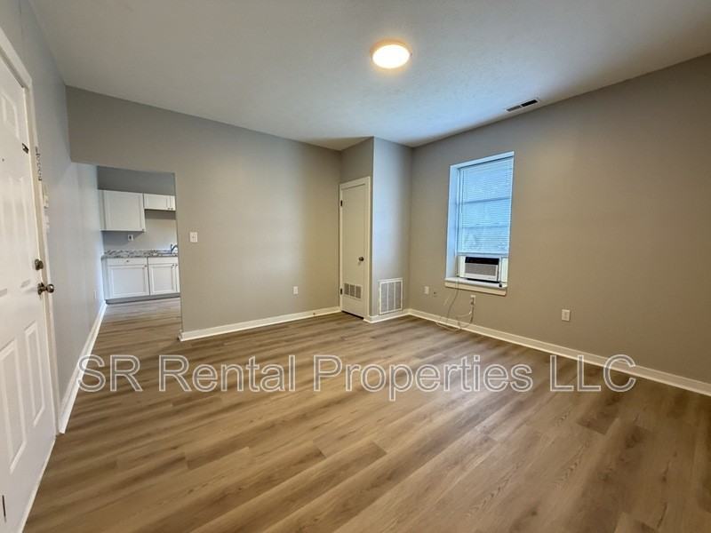 243 S Main St #3 - Photo 7 of 17