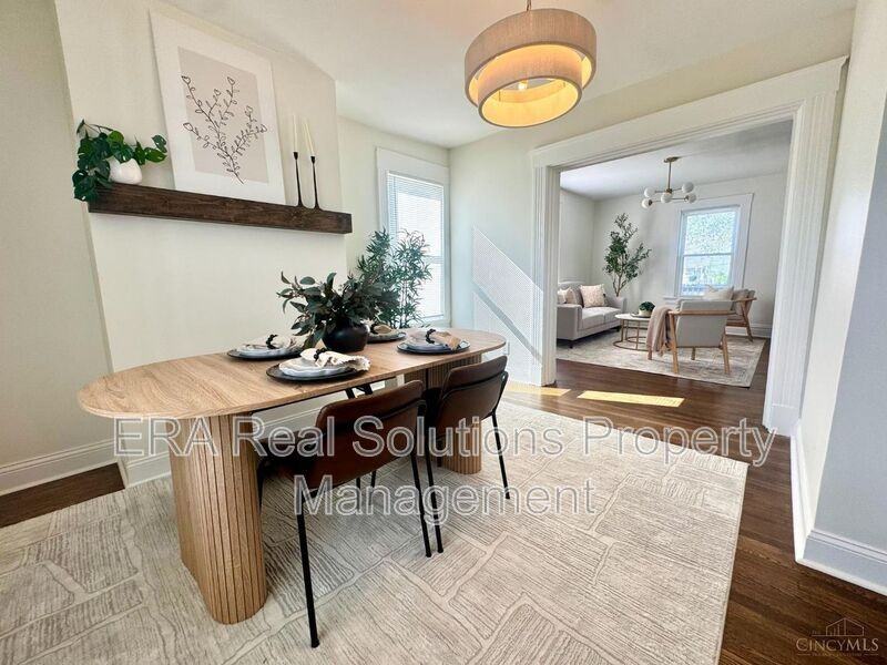 1600 Brewster Ave - Photo 6 of 29