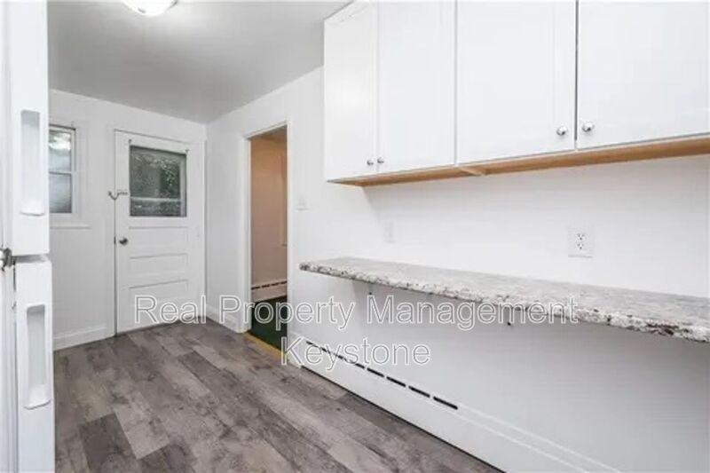 307 Greenlee Rd - Photo 2 of 19