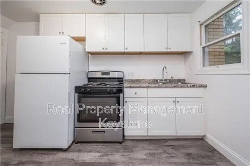 307 Greenlee Rd - Photo 6 of 19