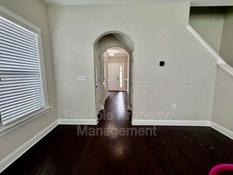 36 Douglas Fir Pl - Photo 3 of 24